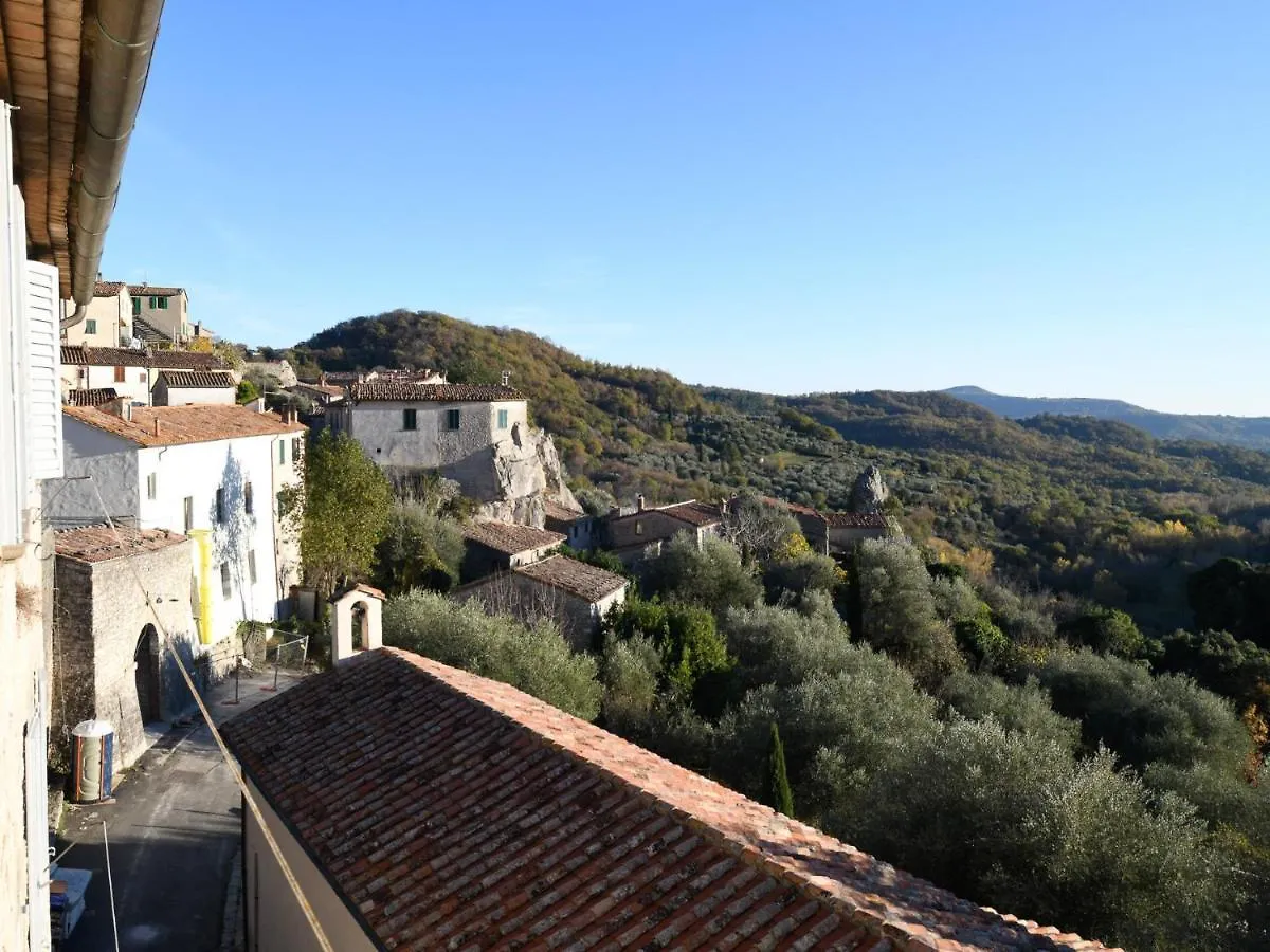 Albergo La Pietra روكّالبينيا