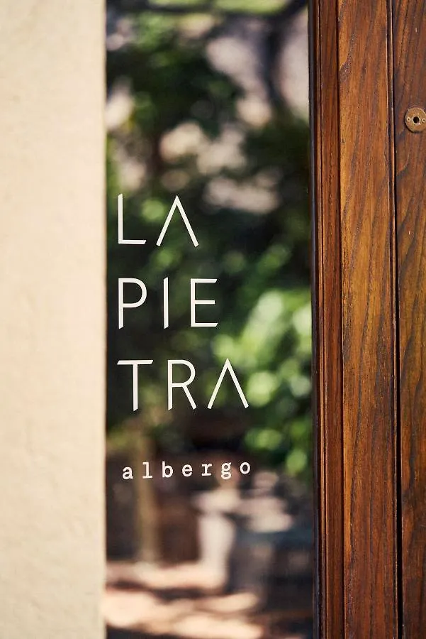Albergo La Pietra روكّالبينيا