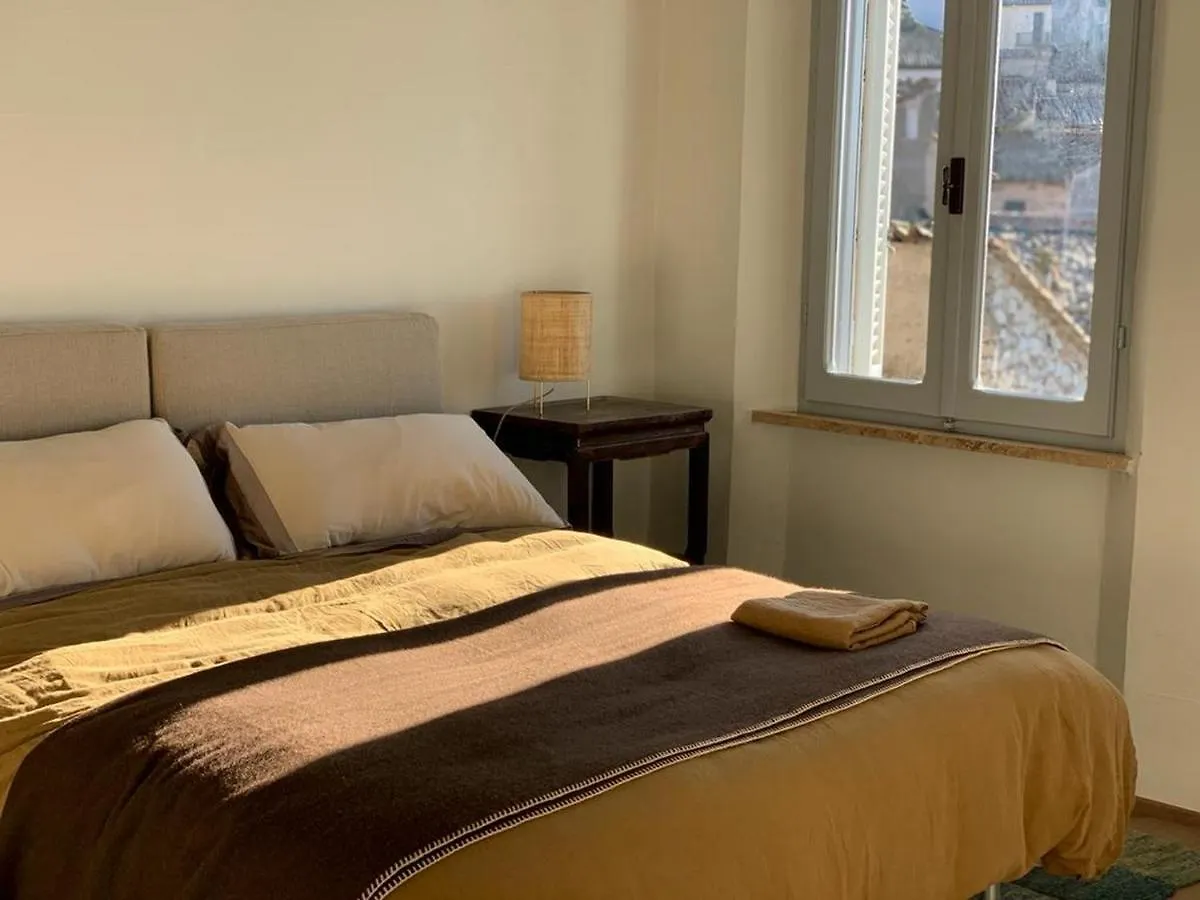 Albergo La Pietra روكّالبينيا 3*,